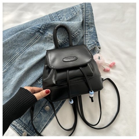 ELEGANCKA TOREBKA PLECAK DAMSKI NA RAMIĘ KOLEKCJA 2024 CZERŃ T251