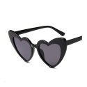 OKULARY PRZECIWSŁONECZNE SERCA HEART BLACK OK272WZ1