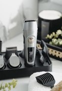 AD 2944 TRYMER - ZESTAW DO  PIELĘGNACJI 6 W 1 Z WYŚ. LCD I BAZĄ ŁADUJĄCĄ