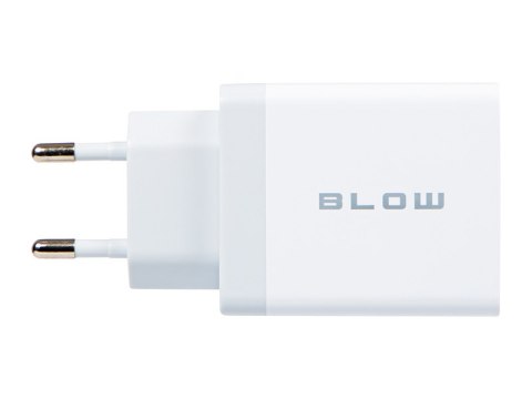 76-026# ŁADOWARKA SIECIOWA GNIAZDO USBx3 + USB qC 30W 76-026# ŁADOWARKA SIECIOWA GNIAZDO USBx3 + USB qC 30W