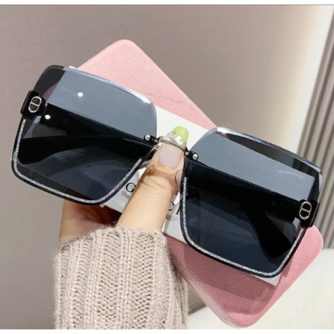OKULARY PRZECIWSŁONECZNE BLACK ZDOBIENIE BLINK GOLD OK390