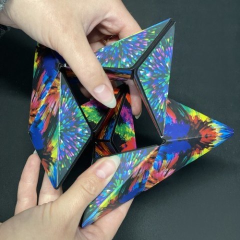 KOSTKA ANTYSTRESOWA - MAGNETYCZNA 24743 KOSTKA ANTYSTRESOWA - MAGNETYCZNA 24743