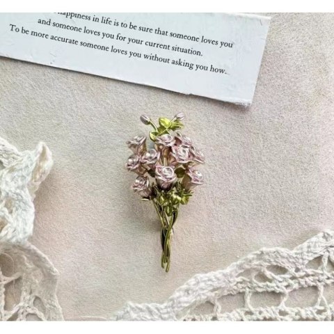 BROSZKA OZDOBNA BUKIET RÓŻE BZ165