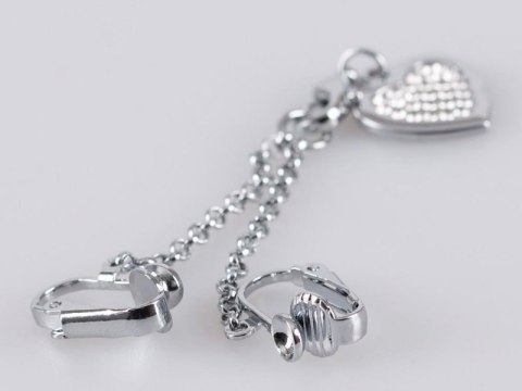 Intimate Heart-shaped Chain Intimate Heart-shaped Chain