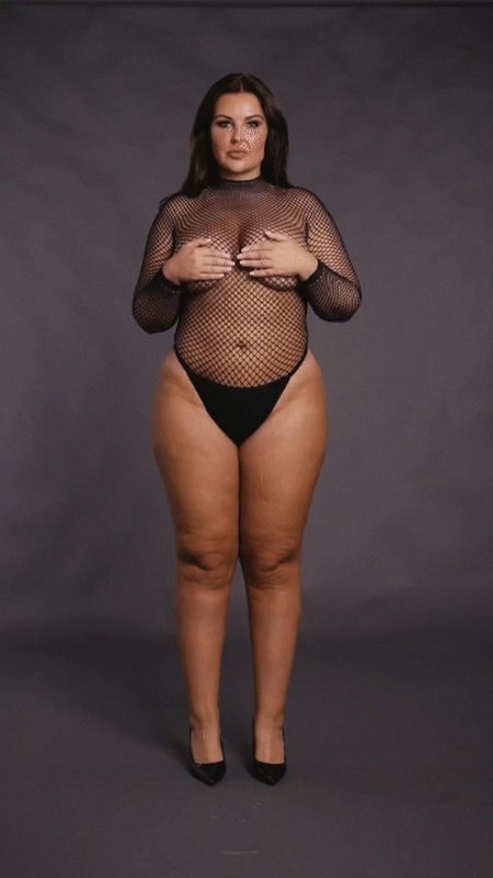 Body with fishnet structure and turtle neck. Body with fishnet structure and turtle neck.