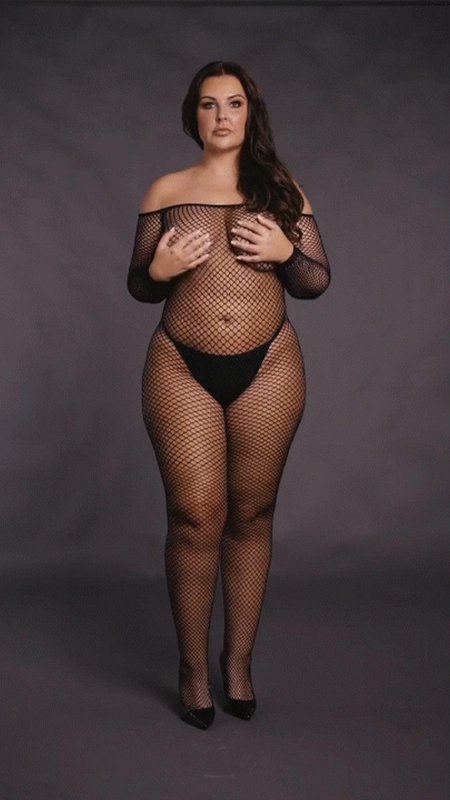 Bodystocking with off shoulder neckline, fishnet structure and open crotch. Bodystocking with off shoulder neckline, fishnet structure and open crotch.