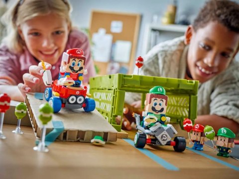 72034 - LEGO Super Mario - Mario Kart™ - Baby Mario kontra Baby Luigi 72034 - LEGO Super Mario - Mario Kart™ - Baby Mario kontra Baby Luigi