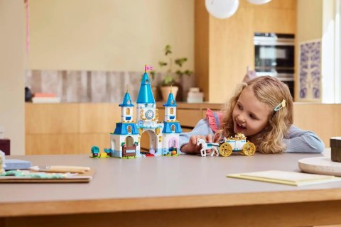 43275 - LEGO Disney - Zamek Kopciuszka i kareta 43275 - LEGO Disney - Zamek Kopciuszka i kareta