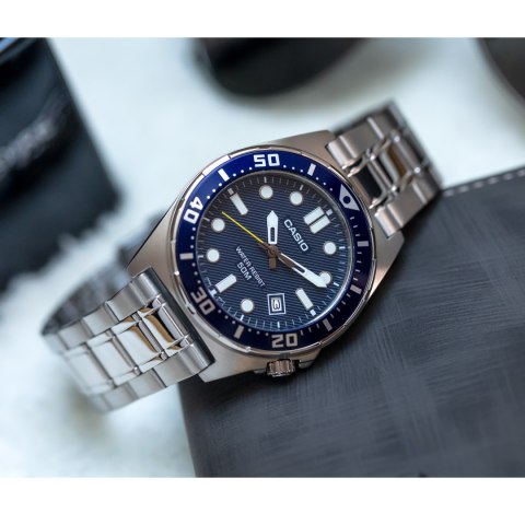 Zegarek Męski Casio MTD-135D-2A + BOX Zegarek Męski Casio MTD-135D-2A + BOX
