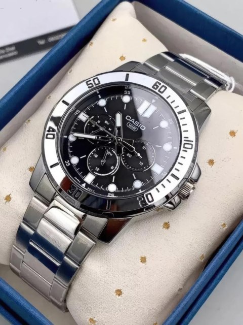 ZEGAREK MĘSKI CASIO MTP-VD300D-1E (zd268a) + BOX ZEGAREK MĘSKI CASIO MTP-VD300D-1E (zd268a) + BOX