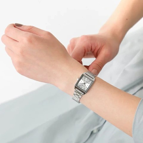 ZEGAREK DAMSKI CASIO LTP-V007D-7E + BOX ZEGAREK DAMSKI CASIO LTP-V007D-7E + BOX