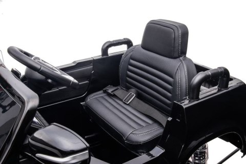 Auto Na Akumulator Mercedes DK-MT950 4x4 Czarny Lakierowany Auto Na Akumulator Mercedes DK-MT950 4x4 Czarny Lakierowany