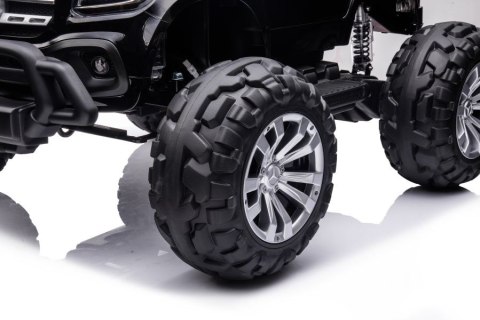 Auto Na Akumulator Mercedes DK-MT950 4x4 Czarny Auto Na Akumulator Mercedes DK-MT950 4x4 Czarny