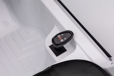 Pojazd Na Akumulator Mercedes G500 Biały 4x4 Pojazd Na Akumulator Mercedes G500 Biały 4x4