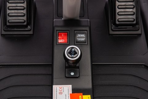 Auto Na Akumulator Buggy A8812 Czarne 24V Auto Na Akumulator Buggy A8812 Czarne 24V