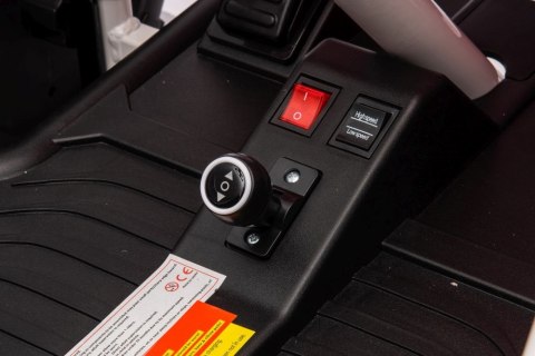 Auto Na Akumulator Buggy A8812 Różowe 24V Auto Na Akumulator Buggy A8812 Różowe 24V