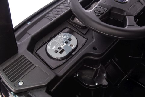 Auto Na Akumulator Scania 500R HL698 Czarne Lakierowane 4x4 Auto Na Akumulator Scania 500R HL698 Czarne Lakierowane 4x4