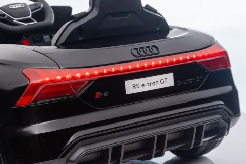 Auto Na Akumulator Audi E- Tron GT Czarne QLS-6888 Auto Na Akumulator Audi E- Tron GT Czarne QLS-6888
