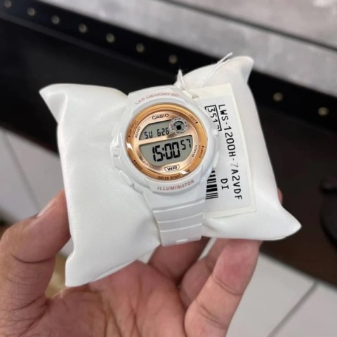 ZEGAREK DAMSKI CASIO LWS-1200H-7A2 + BOX ZEGAREK DAMSKI CASIO LWS-1200H-7A2 + BOX