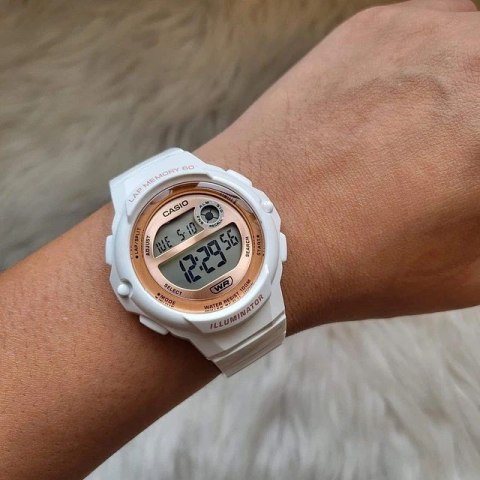 ZEGAREK DAMSKI CASIO LWS-1200H-7A2 + BOX ZEGAREK DAMSKI CASIO LWS-1200H-7A2 + BOX