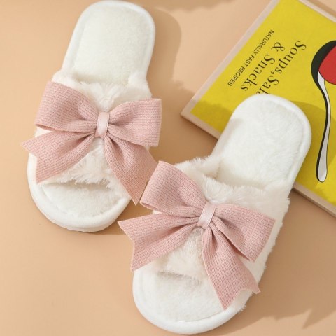 Ciepłe kapcie z kokardą ocieplane, antypoślizgowe PAN06R39, rozmiar 39