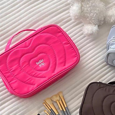 Kosmetyczka damska pikowana kuferek z rączką 24 x 10,5 x 15 cm KS132R