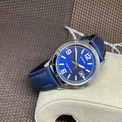 Zegarek Damski Casio LTP-V004L-2B (zd568g) + BOX Zegarek Damski Casio LTP-V004L-2B (zd568g) + BOX