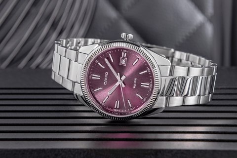 ZEGAREK MĘSKI CASIO MTP-1302PD-6AVEF + BOX ZEGAREK MĘSKI CASIO MTP-1302PD-6AVEF + BOX
