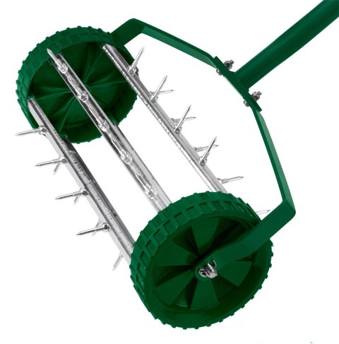 Aerator ręczny, wertykulator walcowy do trawy 27 kolcy, średnica 15cm Aerator ręczny, wertykulator walcowy do trawy 27 kolcy, średnica 15cm