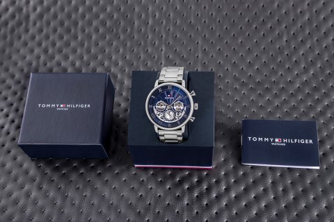 ZEGAREK MĘSKI TOMMY HILFIGER LEGEND 1710569 + BOX ZEGAREK MĘSKI TOMMY HILFIGER LEGEND 1710569 + BOX