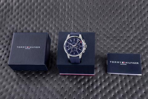 ZEGAREK MĘSKI TOMMY HILFIGER MASON 1791791 + BOX ZEGAREK MĘSKI TOMMY HILFIGER MASON 1791791 + BOX