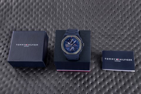 ZEGAREK MĘSKI TOMMY HILFIGER NEO 1792122 + BOX ZEGAREK MĘSKI TOMMY HILFIGER NEO 1792122 + BOX
