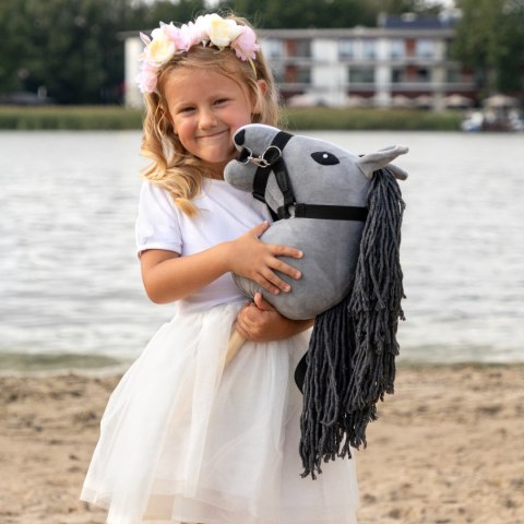 HOBBY HORSE SKIPPI - LEKKI KOŃ NA KIJU - SZARY A5 - PREZENT DLA DZIEĆKA HOBBY HORSE SKIPPI - LEKKI KOŃ NA KIJU - SZARY A5 - PREZENT DLA DZIEĆKA