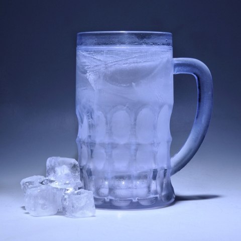 LODOWY KUFEL FROSTER MAX PŁYN DLA TAY DZIEŃ OJĆA LODOWY KUFEL FROSTER MAX PŁYN DLA TAY DZIEŃ OJĆA