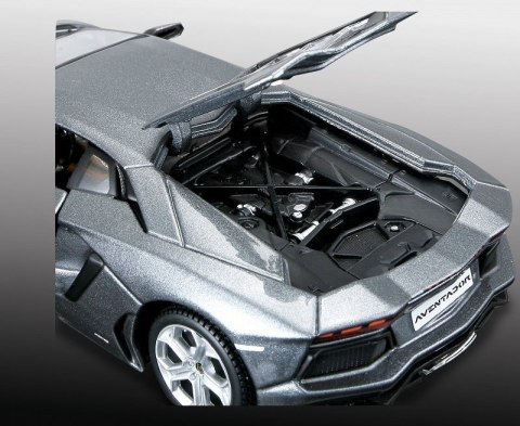 Model metalowy lamborghini aventador 1:24 do składania Model metalowy lamborghini aventador 1:24 do składania