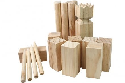Gra kubb w kartonowym opakowaniu Gra kubb w kartonowym opakowaniu