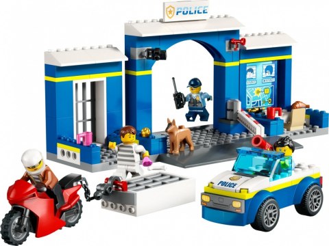 Klocki city 60370 posterunek policji - pościg Klocki city 60370 posterunek policji - pościg