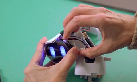 Robot chipz. inteligentny robot Robot chipz. inteligentny robot