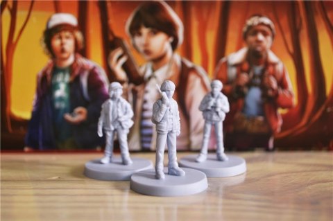 Gra stranger things po drugiej stronie (edycja polska) Gra stranger things po drugiej stronie (edycja polska)
