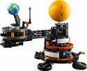 Klocki technic 42179 planeta ziemia i księżyc na orbicie
