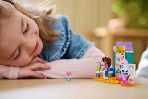 Klocki koci domek gabi 10795 prace ręczne z tekturzątkiem Klocki koci domek gabi 10795 prace ręczne z tekturzątkiem