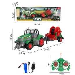 Traktor z wężem do podlewania r/c