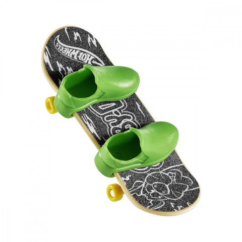 Deskorolka skate slip on Deskorolka skate slip on