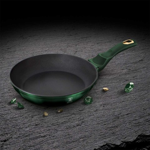 GARNKI 10 EL. BERLINGER HAUS METALLIC EMERALD BH-6065 GARNKI 10 EL. BERLINGER HAUS METALLIC EMERALD BH-6065