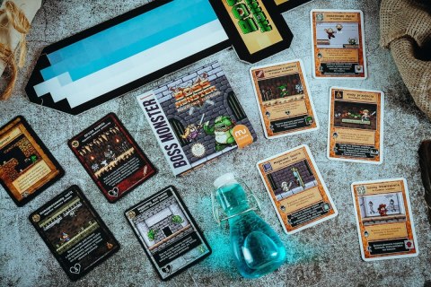 Gra boss monster: niezbędnik bohatera. dodatek Gra boss monster: niezbędnik bohatera. dodatek