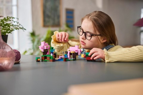 Klocki minecraft 21260 wiśniowy ogród Klocki minecraft 21260 wiśniowy ogród