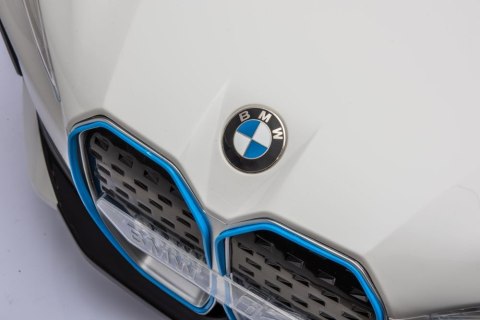 Auto Na Akumulator BMW I4 4x4 Białe Auto Na Akumulator BMW I4 4x4 Białe