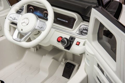 Auto Na Akumulator Mercedes EQG 4x4 Biały Auto Na Akumulator Mercedes EQG 4x4 Biały
