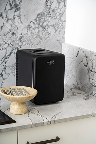AD 8084 black Mini lodówka - 4l AD 8084 black Mini lodówka - 4l