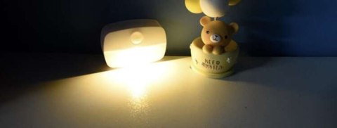 Lampka nocna LED z czujnikiem ruchu Izoxis 24240 Lampka nocna LED z czujnikiem ruchu Izoxis 24240